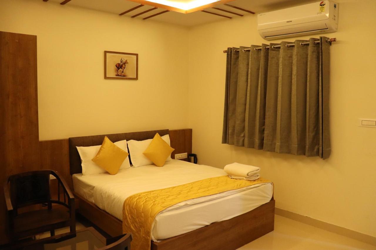 ג'ודפור Hotel Jmb מראה חיצוני תמונה