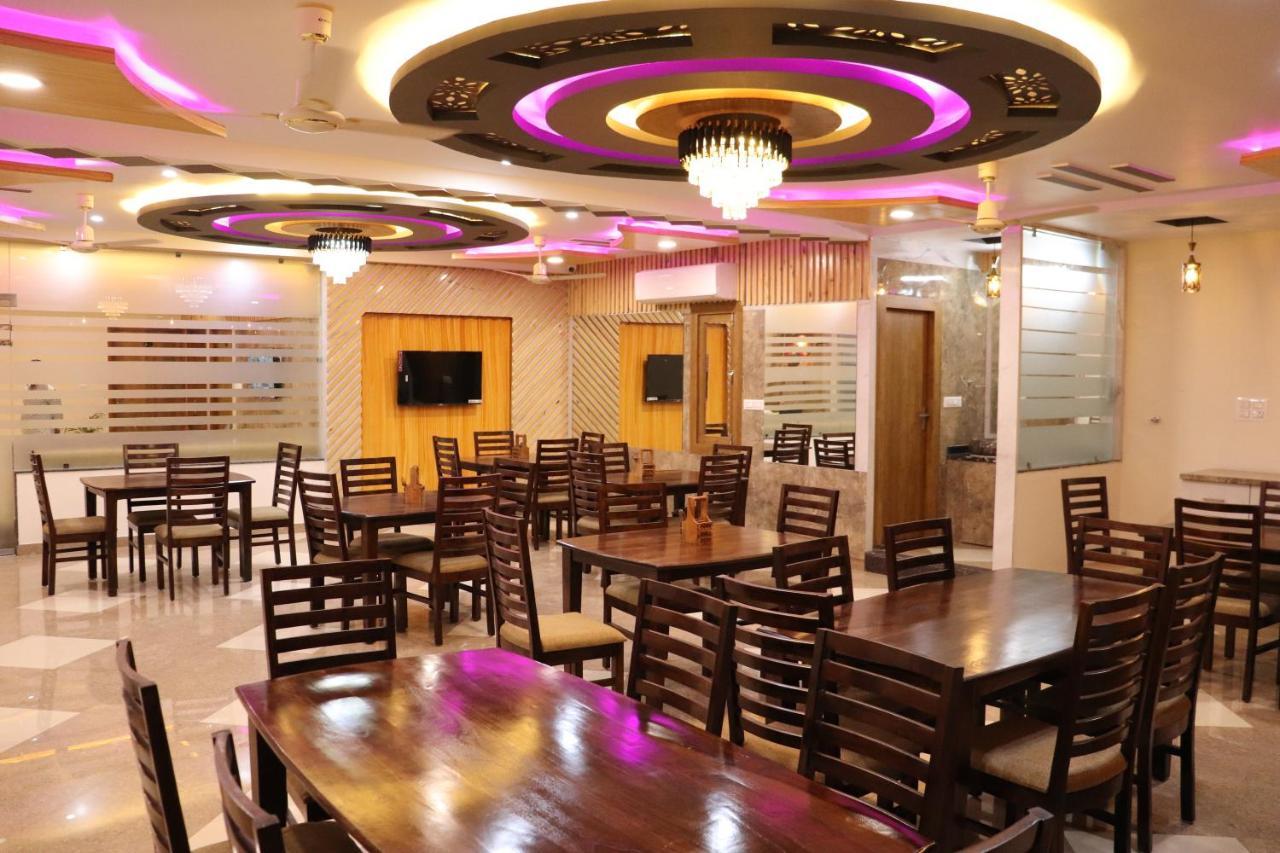 ג'ודפור Hotel Jmb מראה חיצוני תמונה
