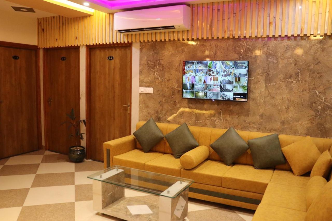 ג'ודפור Hotel Jmb מראה חיצוני תמונה
