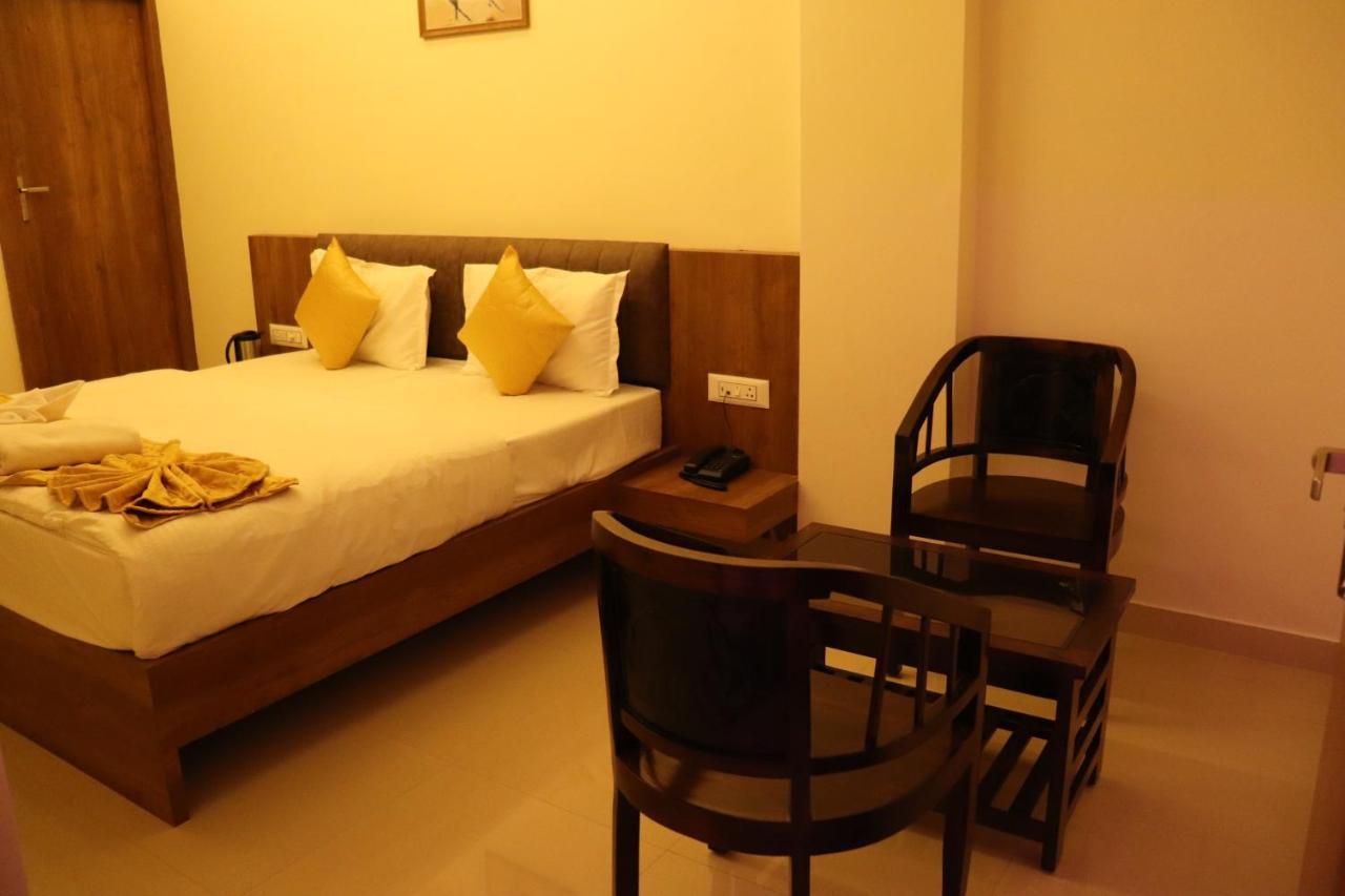 ג'ודפור Hotel Jmb מראה חיצוני תמונה
